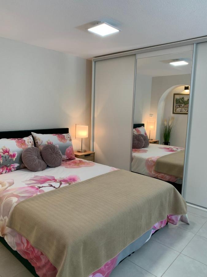 Apartment Urban Oasis Цриквениця Екстер'єр фото