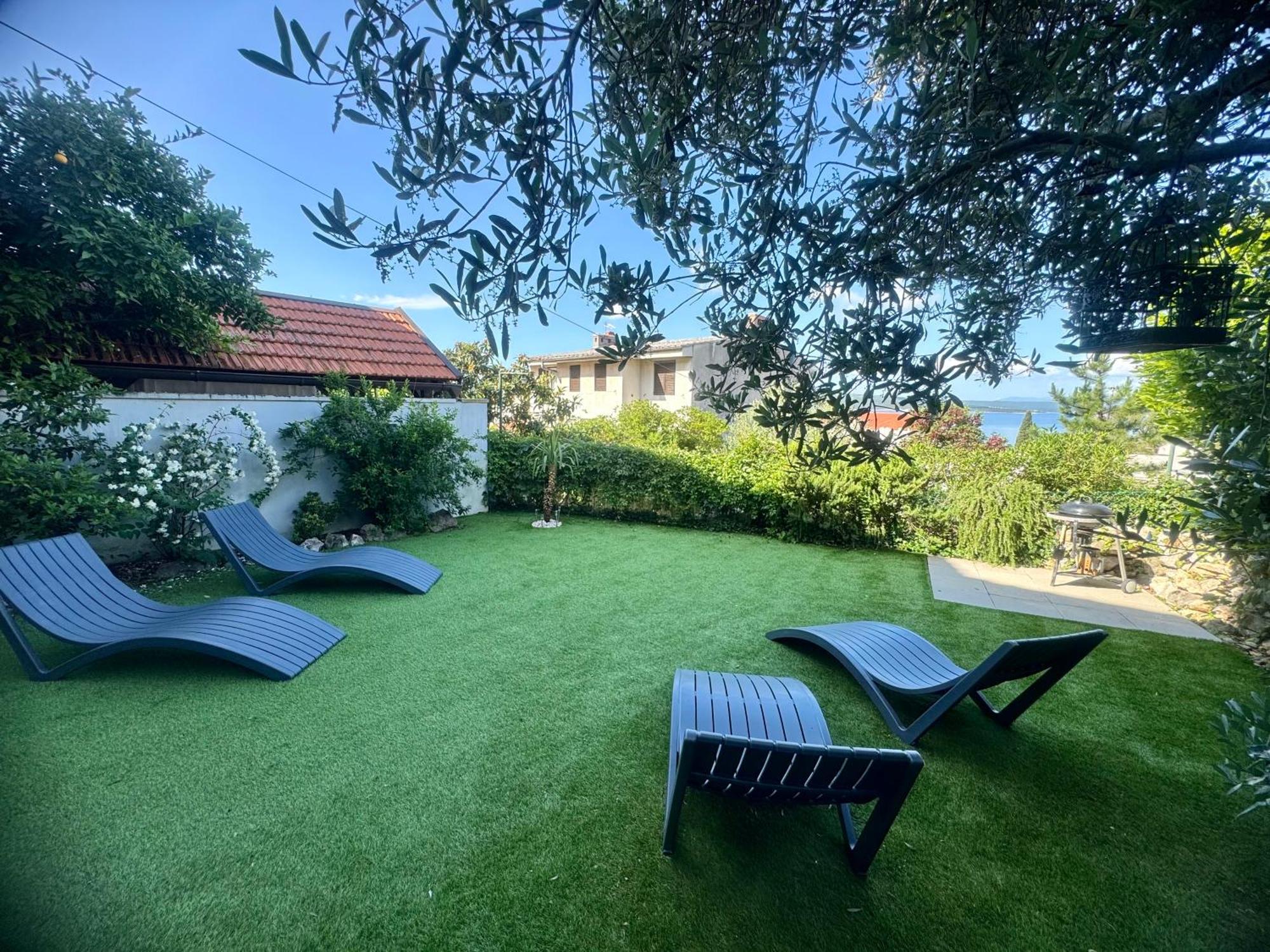 Apartment Urban Oasis Цриквениця Номер фото